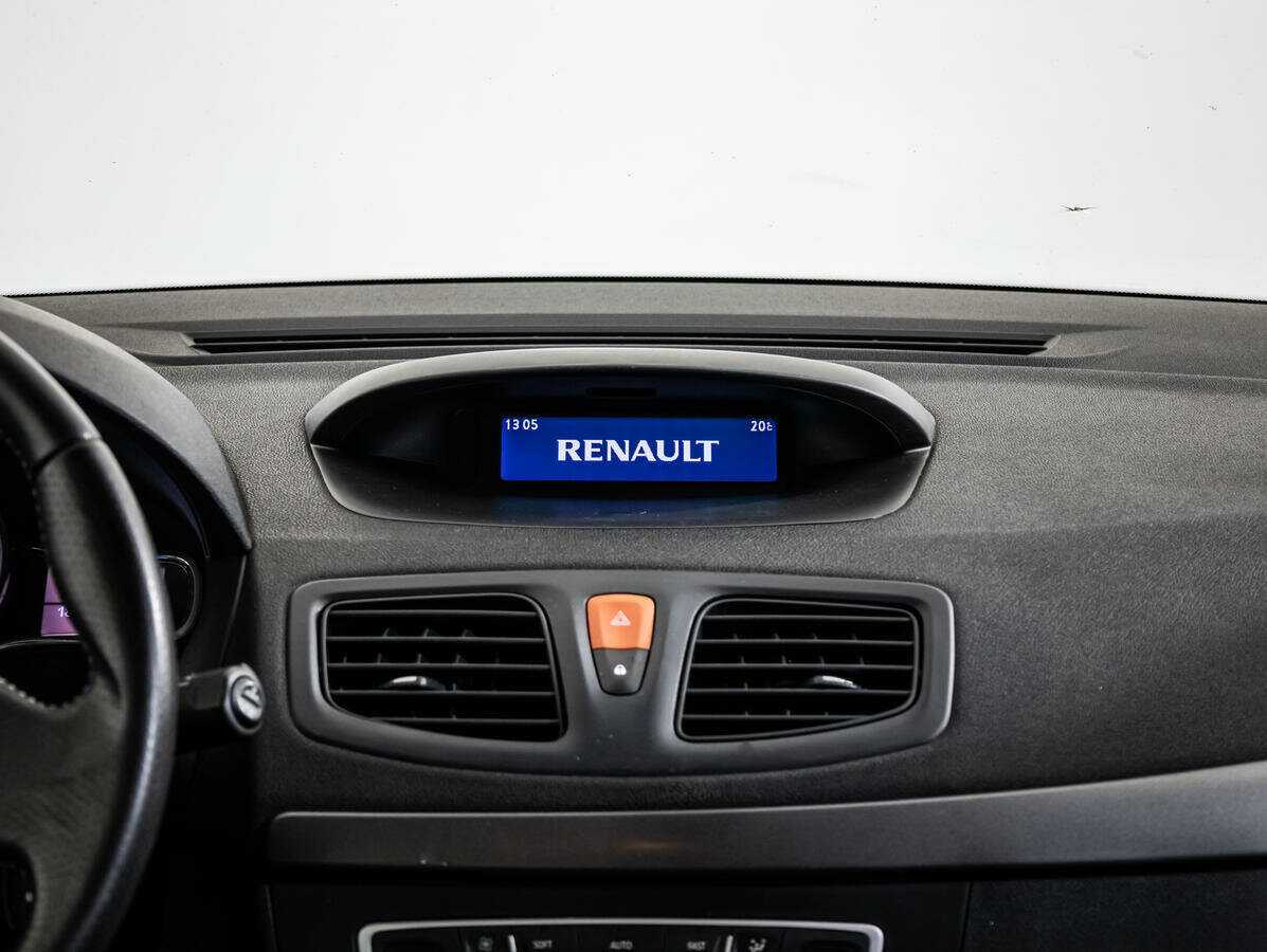 Renault Megane с пробегом — 2014 год. Фото: #11