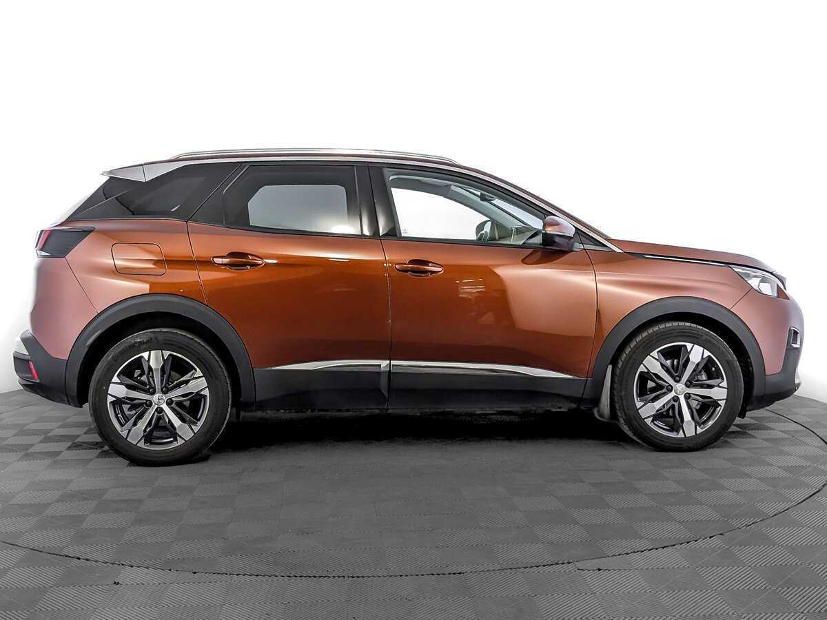 Peugeot 3008 с пробегом — 2017 год. Фото: #3