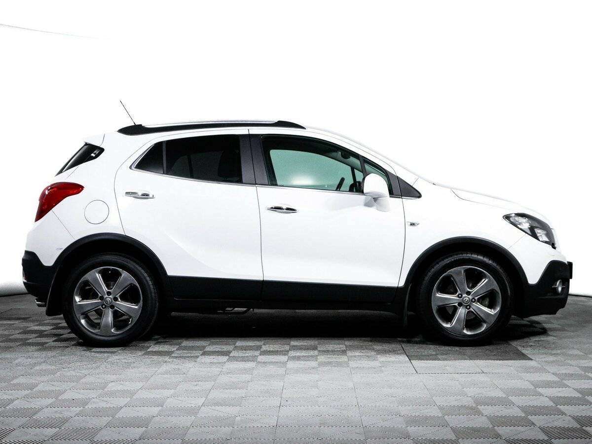 Opel Mokka с пробегом — 2013 год. Фото: #3