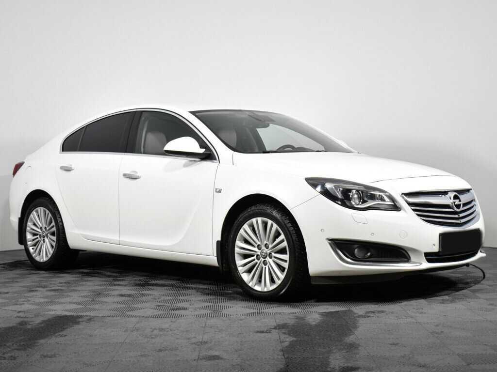 Opel Insignia с пробегом — 2014 год. Фото: #2