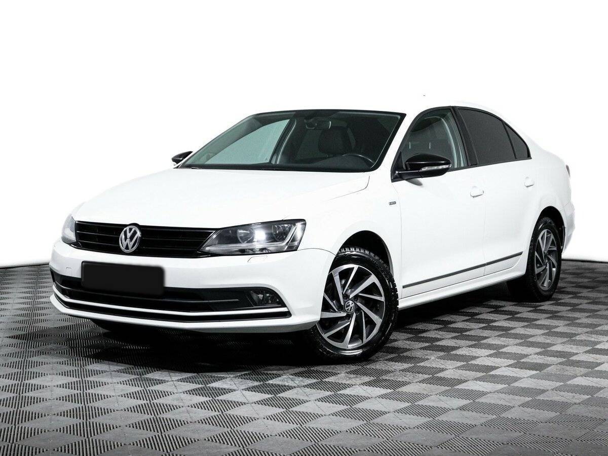 Volkswagen Jetta с пробегом — 2017 год. Фото: #0