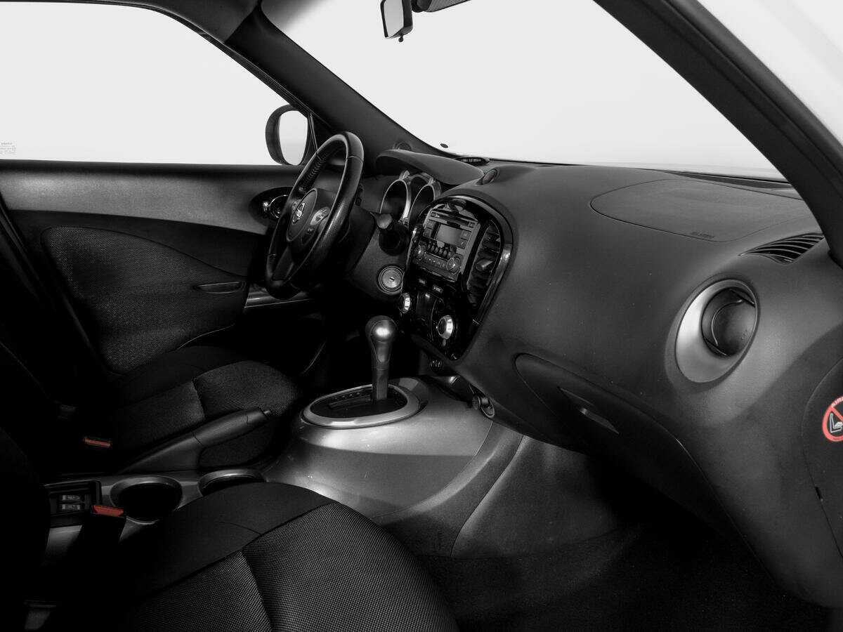Nissan Juke с пробегом — 2013 год. Фото: #8