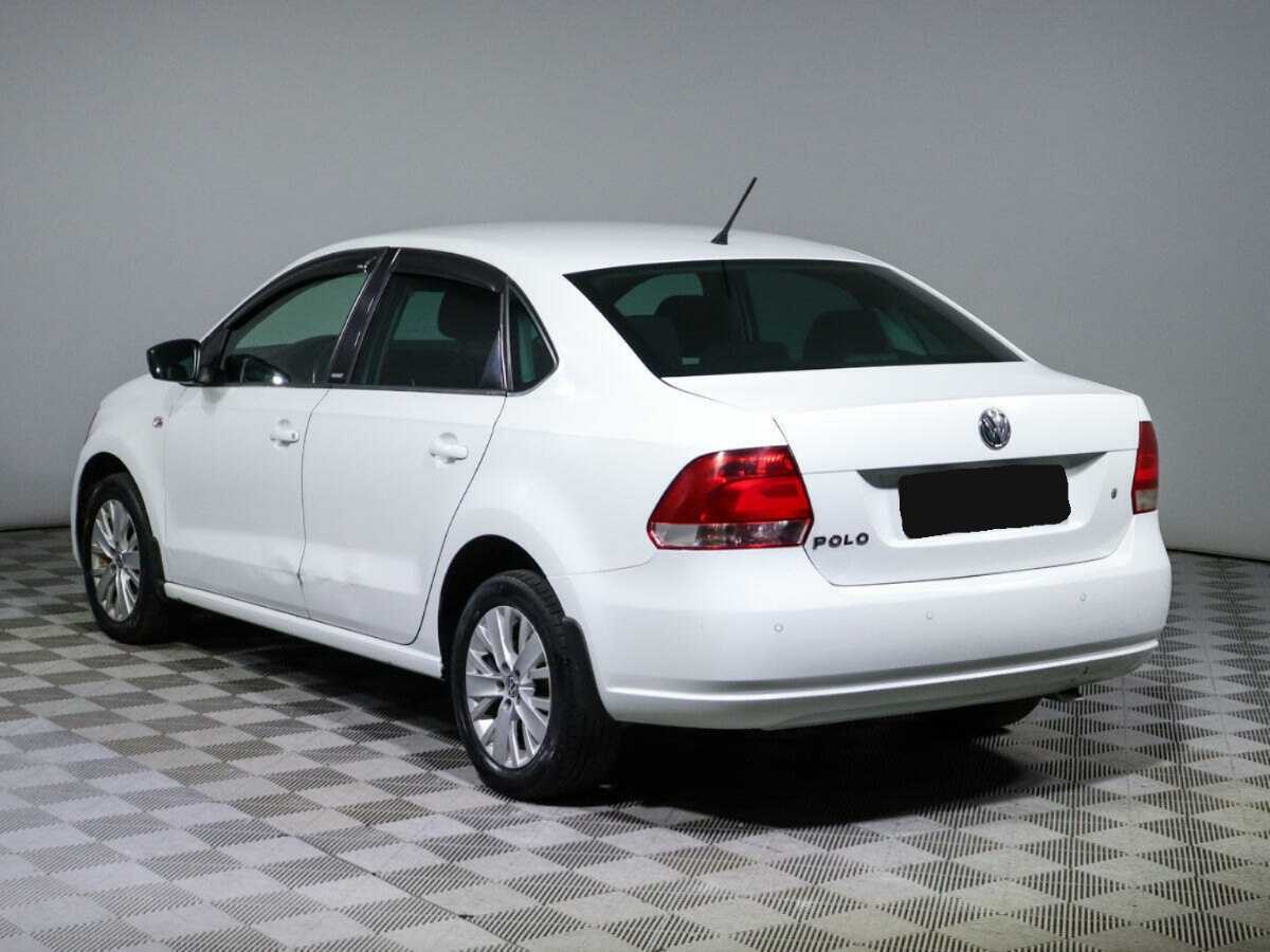Volkswagen Polo с пробегом — 2014 год. Фото: #5