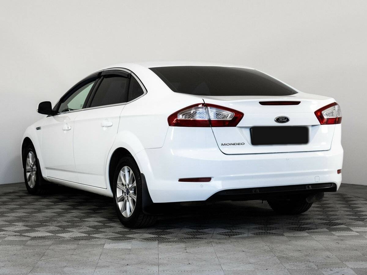 Ford Mondeo с пробегом — 2012 год. Фото: #8