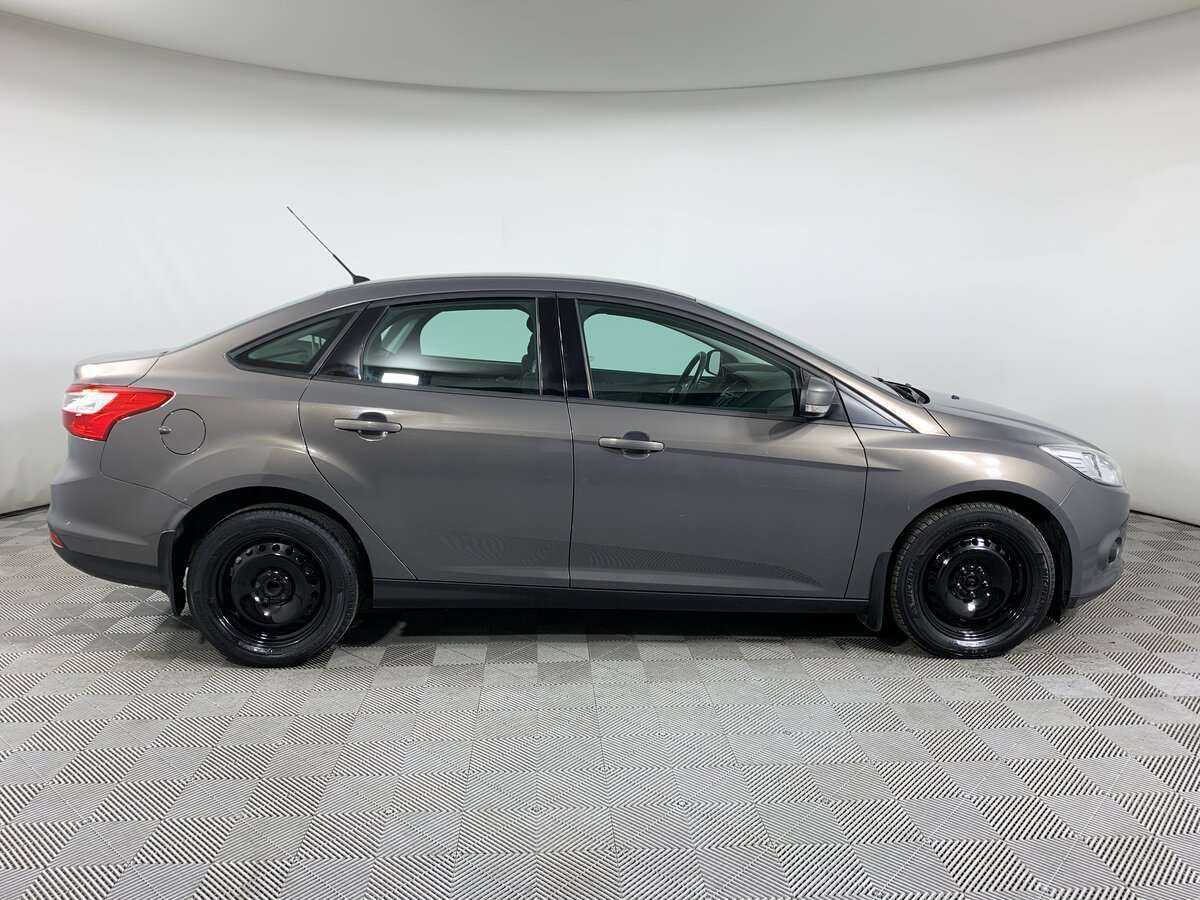 Ford Focus с пробегом — 2015 год. Фото: #3