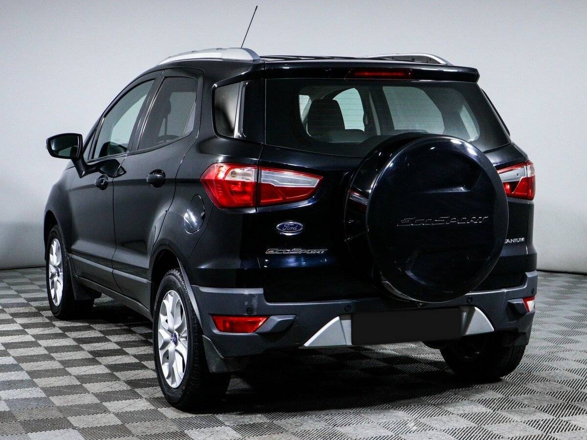 Ford EcoSport с пробегом — 2015 год. Фото: #6