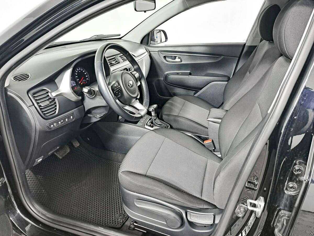 Kia Rio с пробегом — 2020 год. Фото: #13