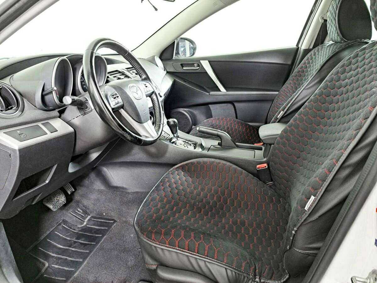 Mazda 3 с пробегом — 2013 год. Фото: #15