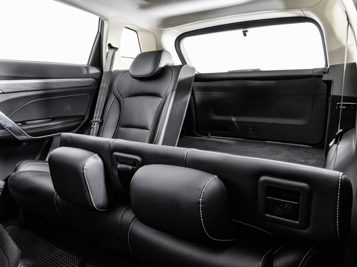 Geely Atlas Pro с пробегом — 2021 год. Фото: #23