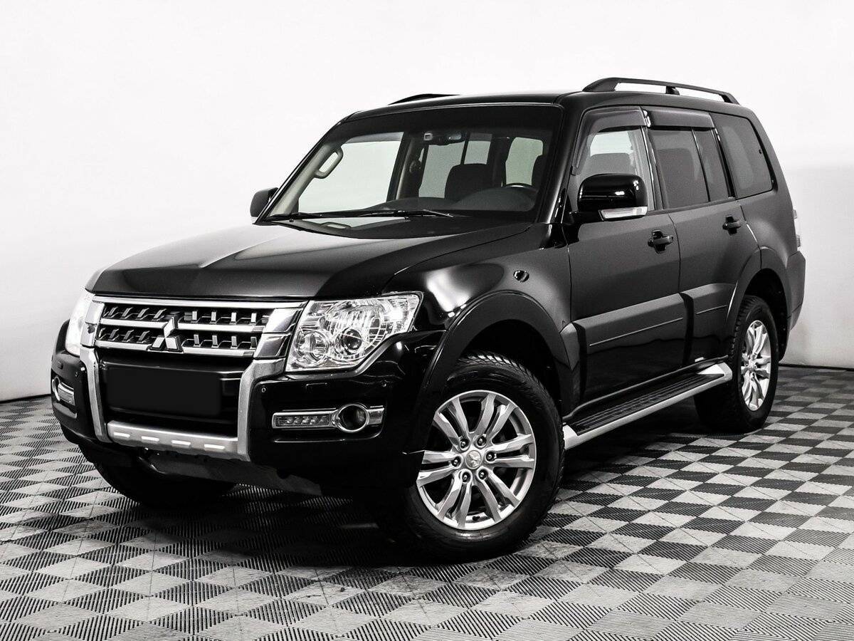Mitsubishi Pajero с пробегом — 2015 год. Посмотреть фото