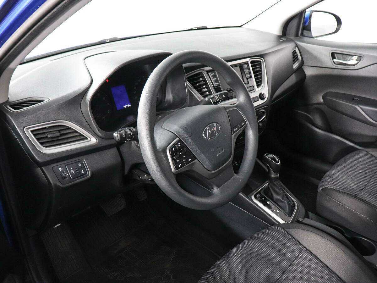 Hyundai Solaris с пробегом — 2021 год. Фото: #8