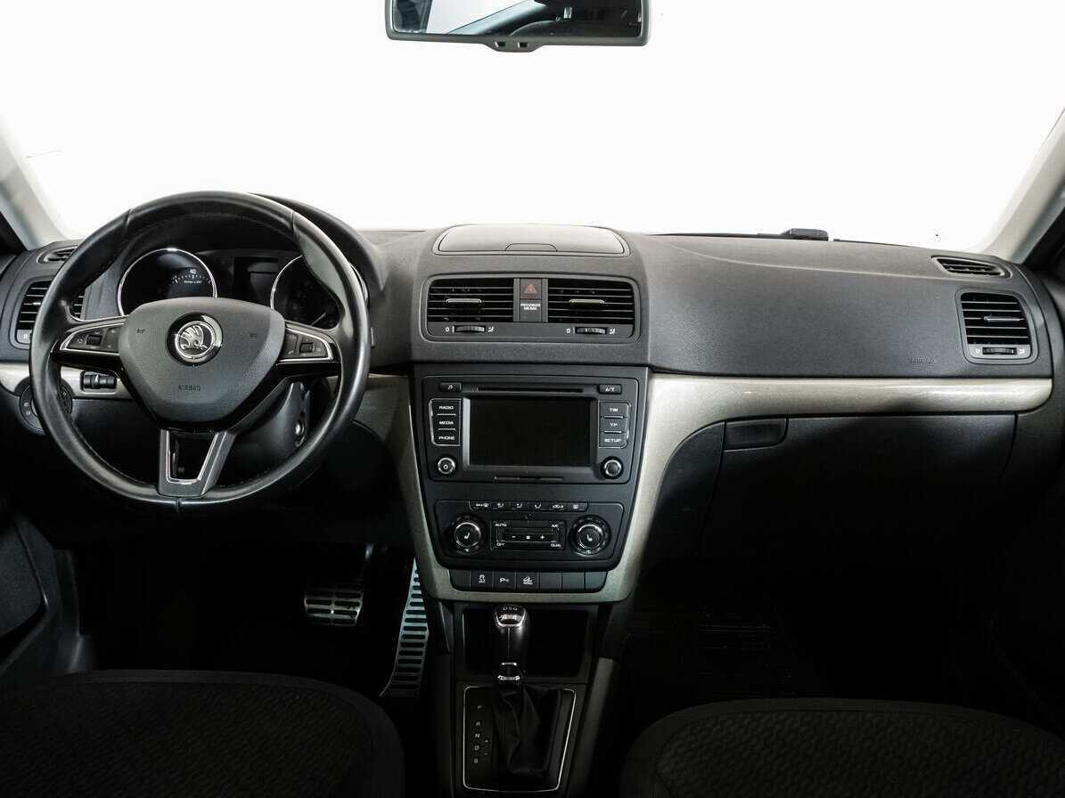 Skoda Yeti с пробегом — 2014 год. Фото: #9