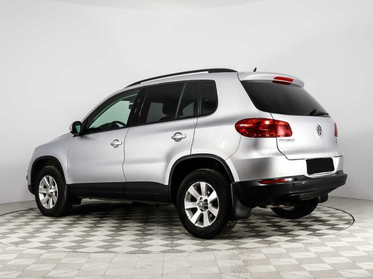 Volkswagen Tiguan с пробегом — 2012 год. Фото: #6