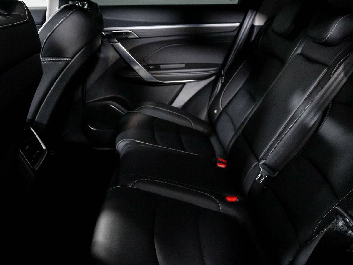 Geely Atlas Pro с пробегом — 2022 год. Фото: #9