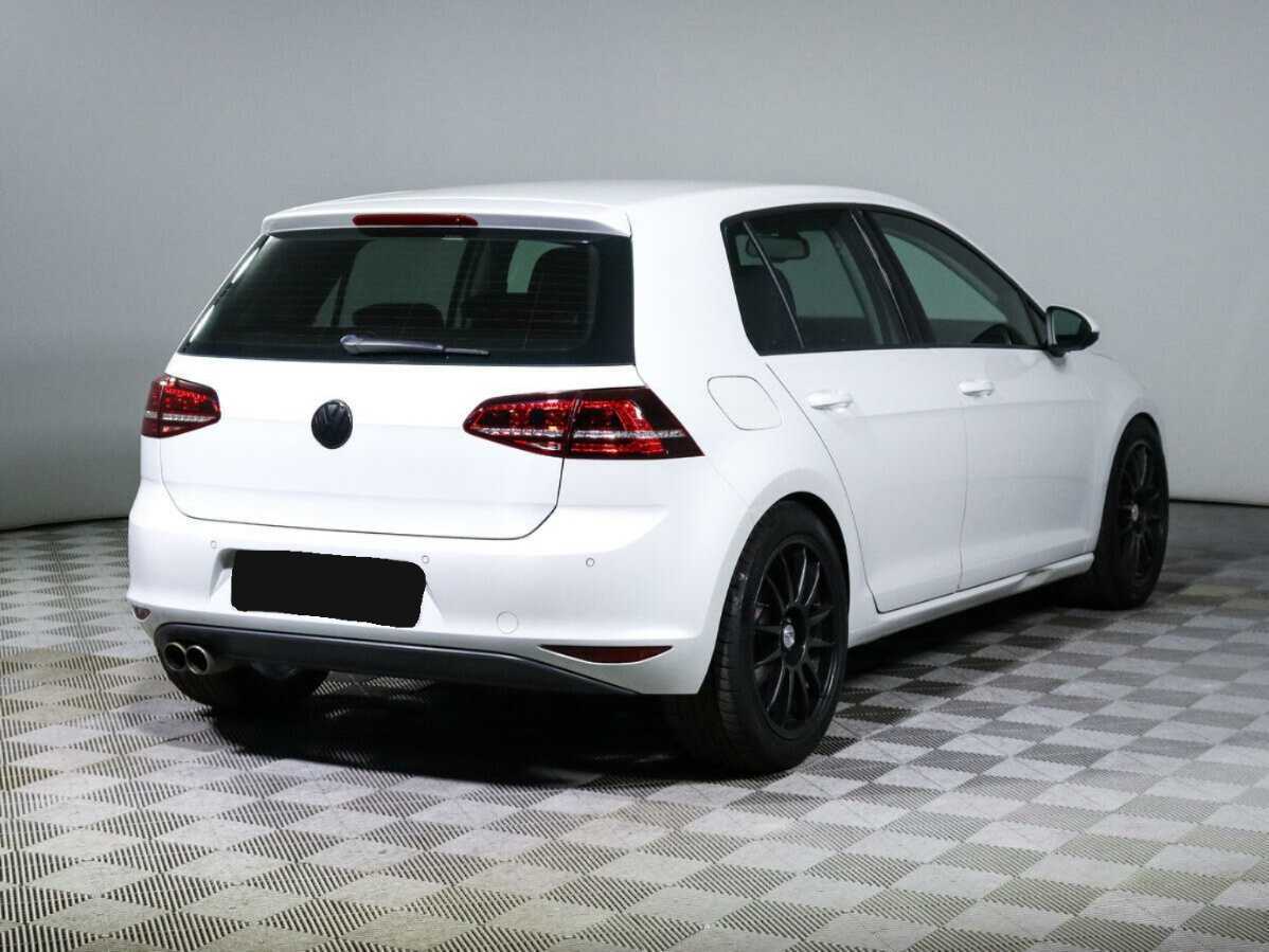 Volkswagen Golf с пробегом — 2013 год. Фото: #3