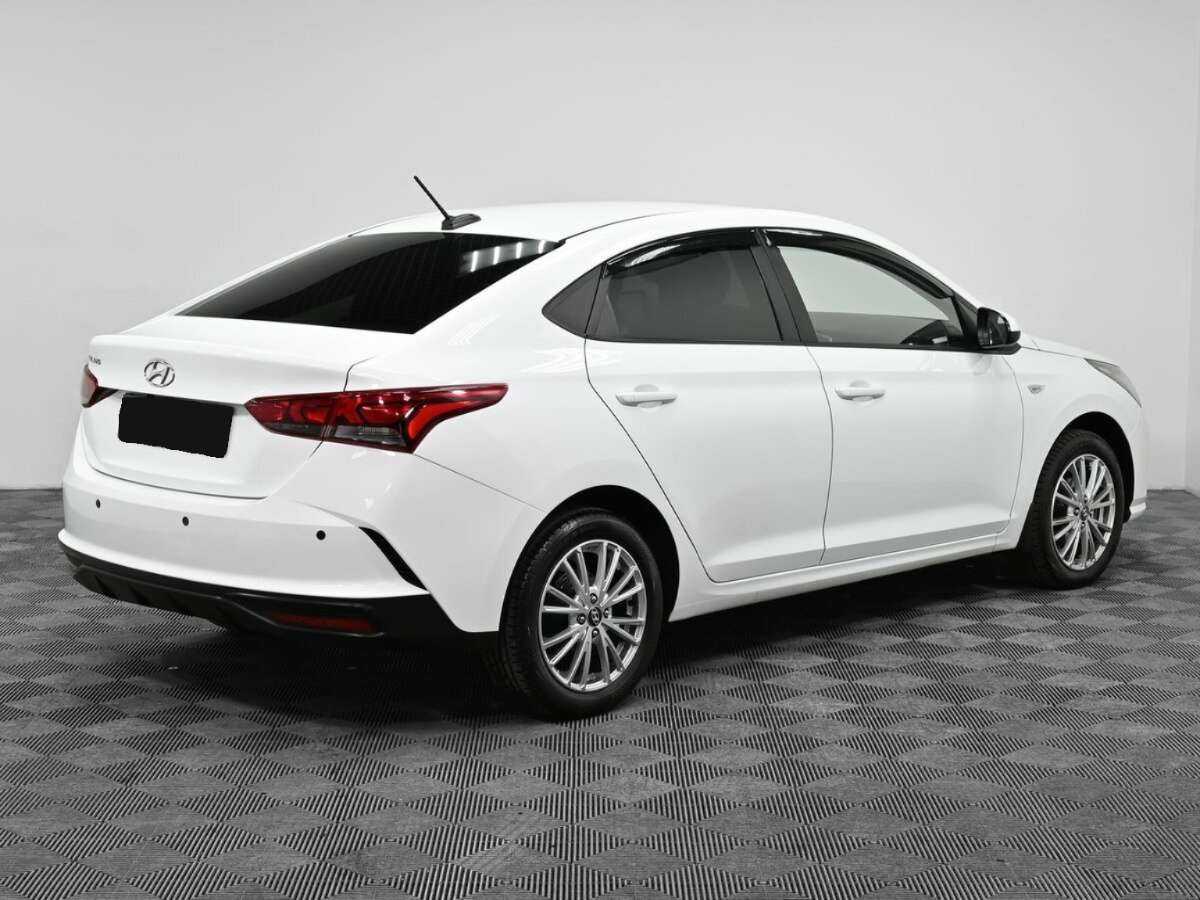 Hyundai Solaris с пробегом — 2020 год. Фото: #1