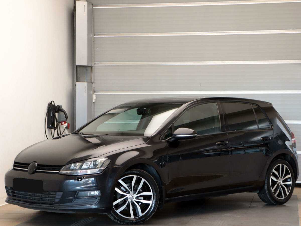 Volkswagen Golf с пробегом — 2013 год. Фото: #0