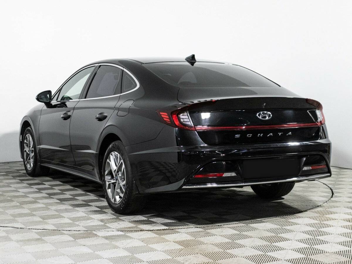 Hyundai Sonata с пробегом — 2020 год. Фото: #5