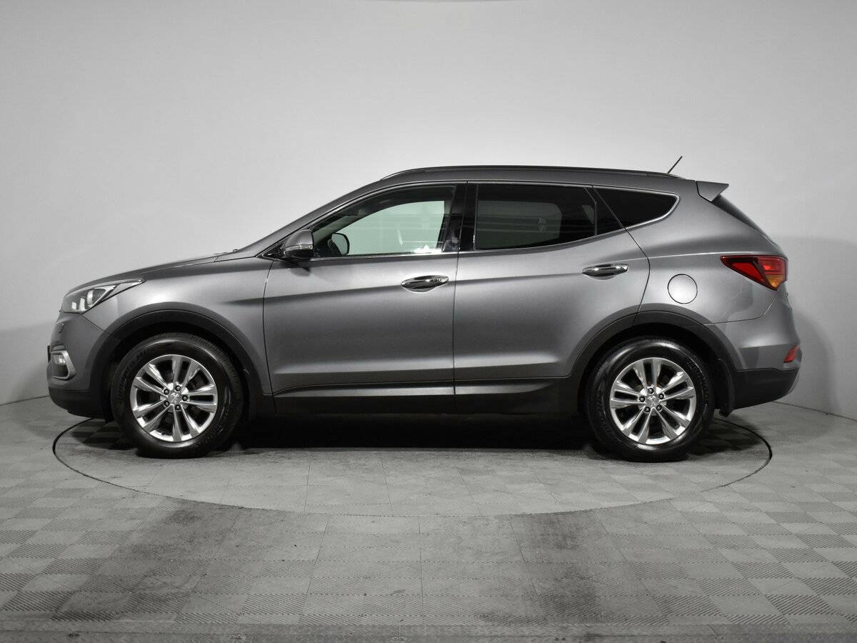 Hyundai Santa Fe с пробегом — 2015 год. Фото: #7