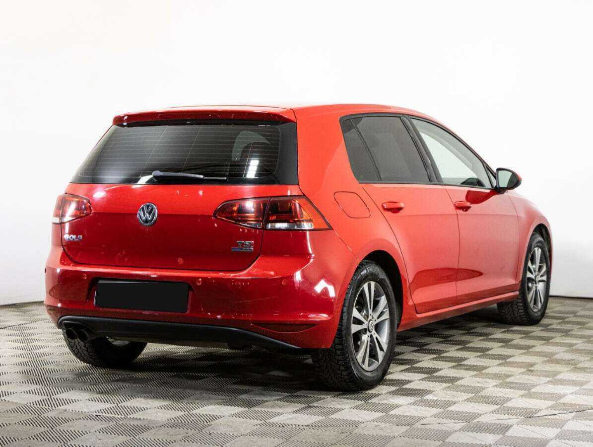 Volkswagen Golf с пробегом — 2013 год. Фото: #4
