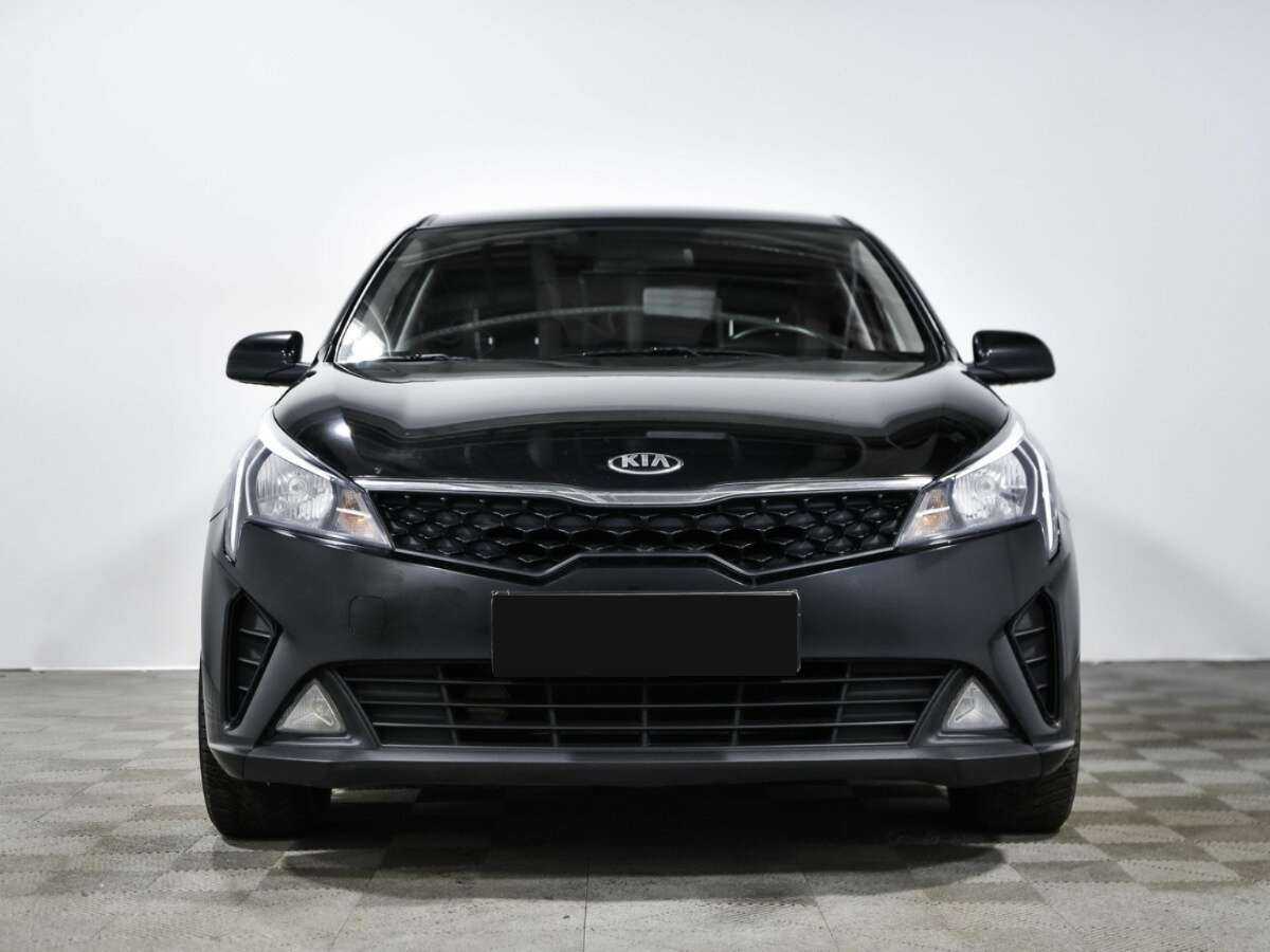 Kia Rio с пробегом — 2021 год. Фото: #1