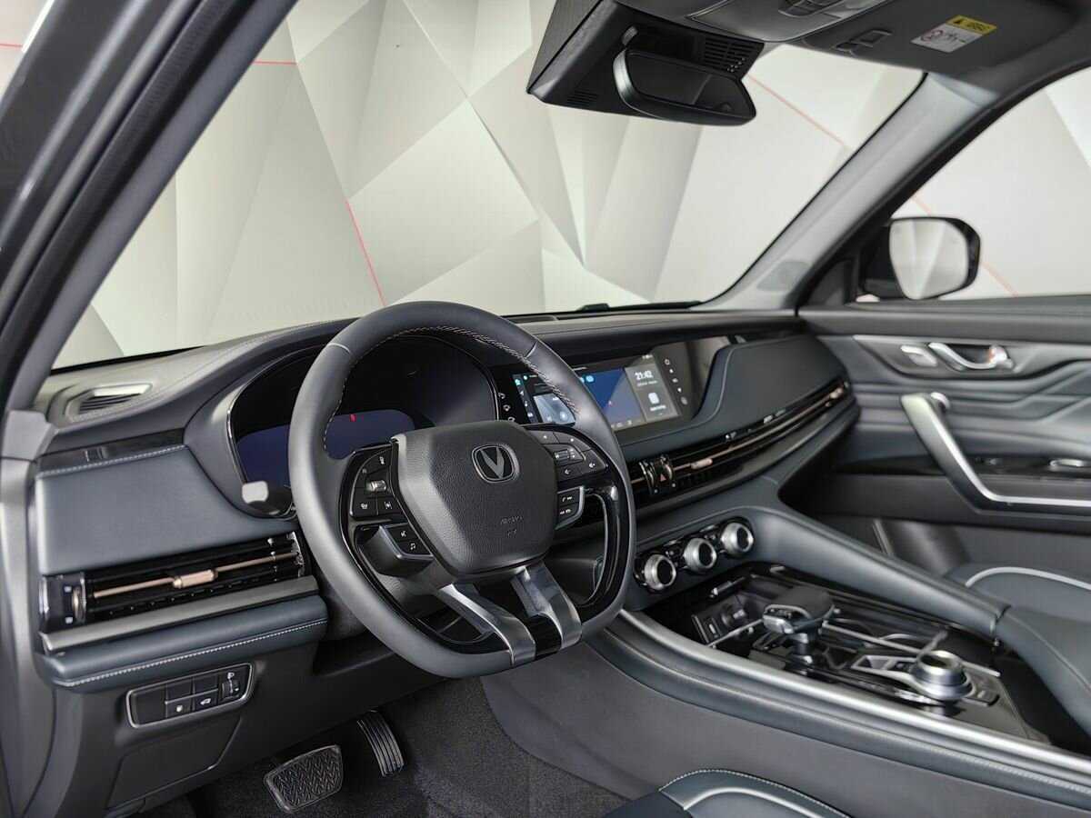 Changan CS95 с пробегом — 2023 год. Фото: #14