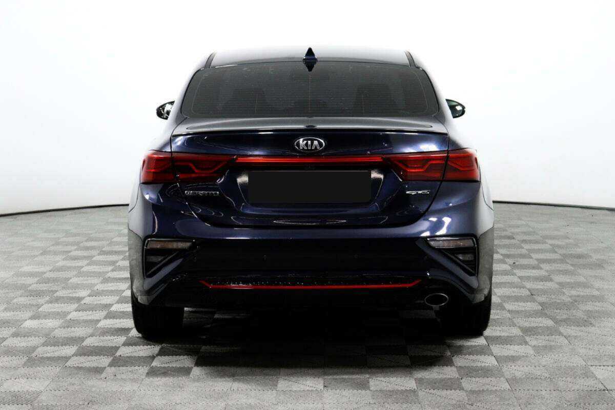 Kia Cerato с пробегом — 2020 год. Фото: #5