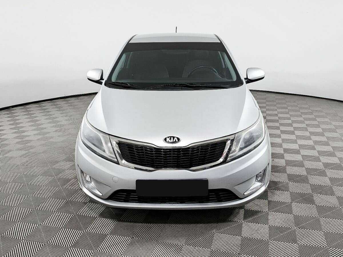 Kia Rio с пробегом — 2015 год. Посмотреть фото