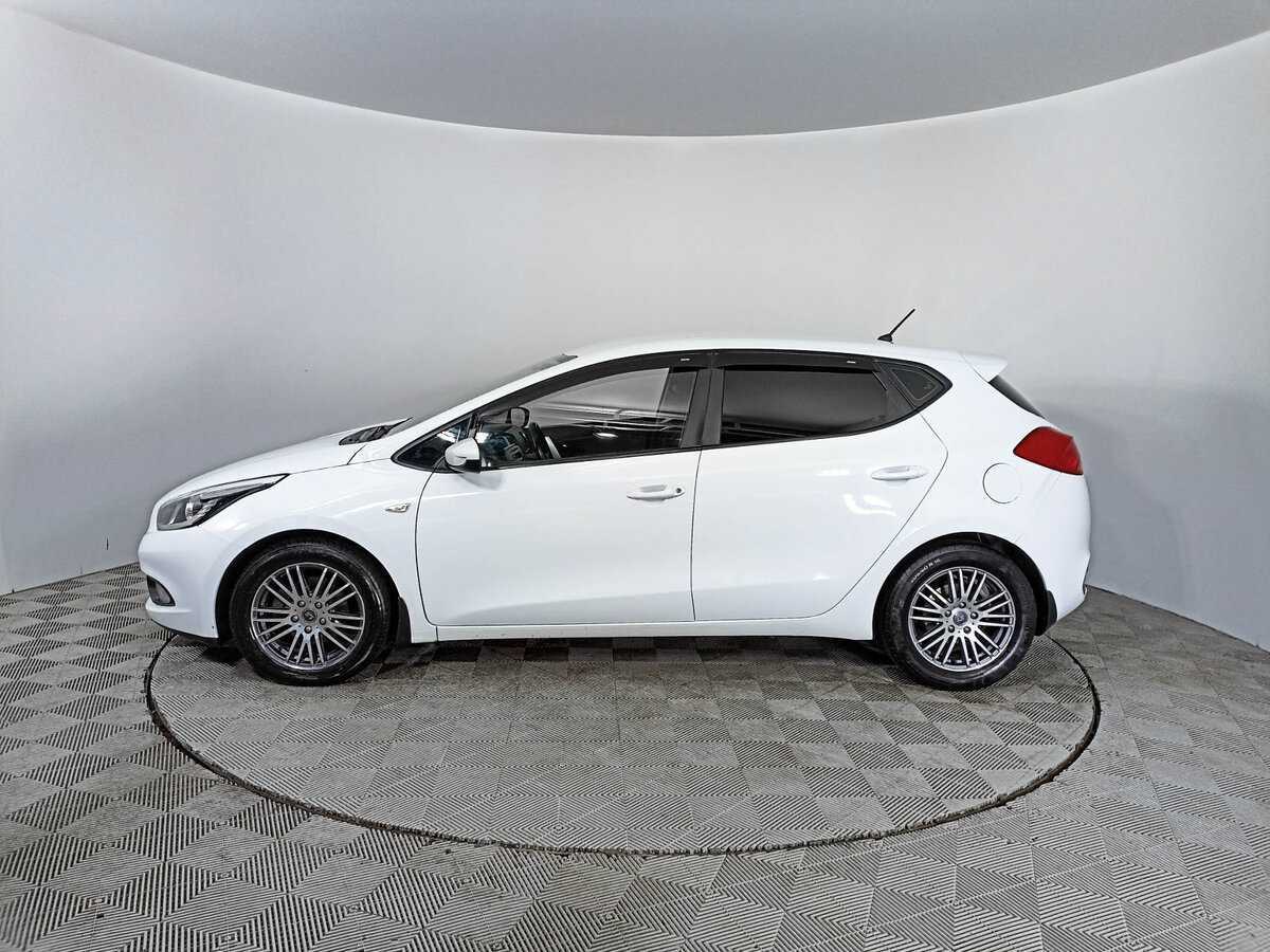 Kia Ceed с пробегом — 2014 год. Фото: #7