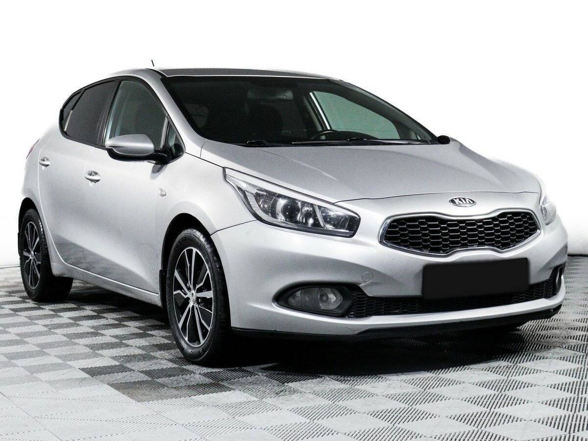 Kia Ceed с пробегом — 2012 год. Фото: #2
