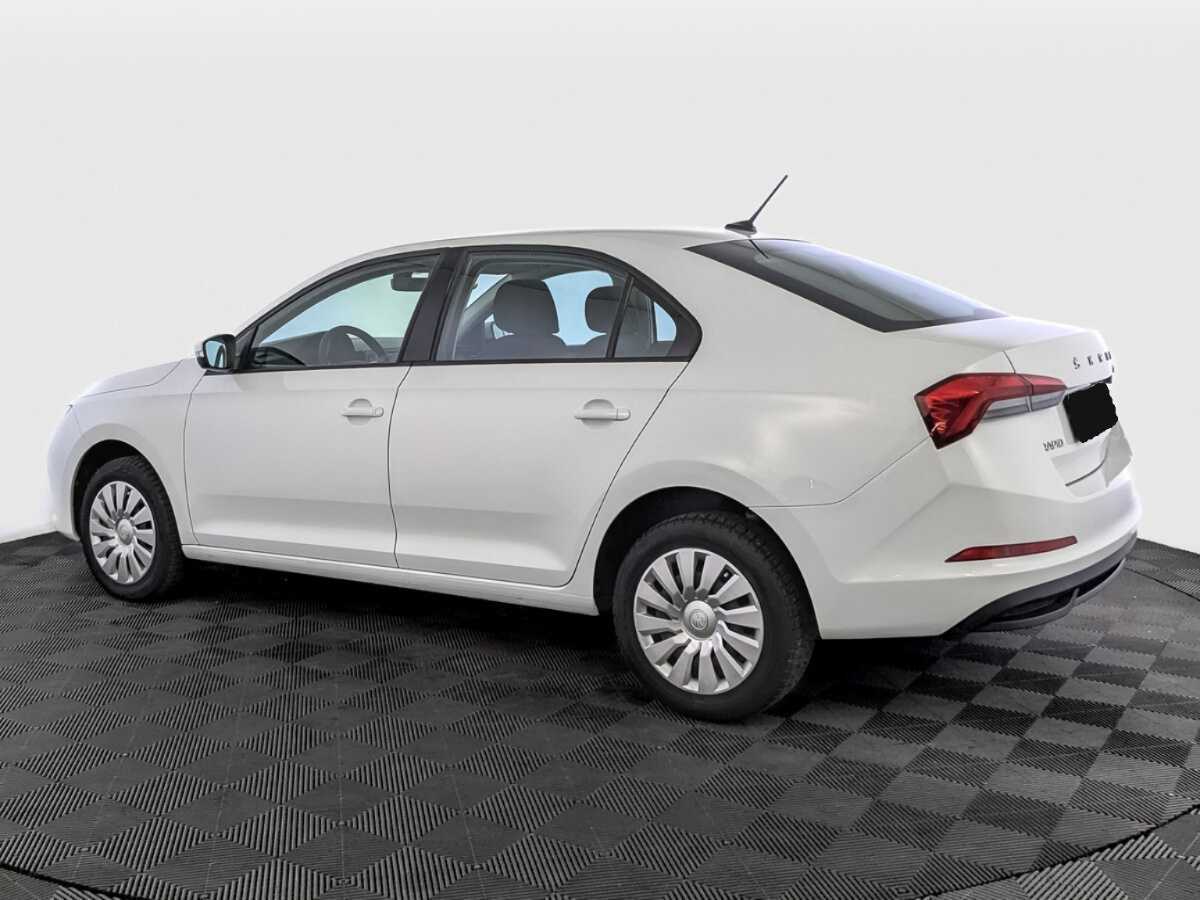Skoda Rapid с пробегом — 2020 год. Фото: #6