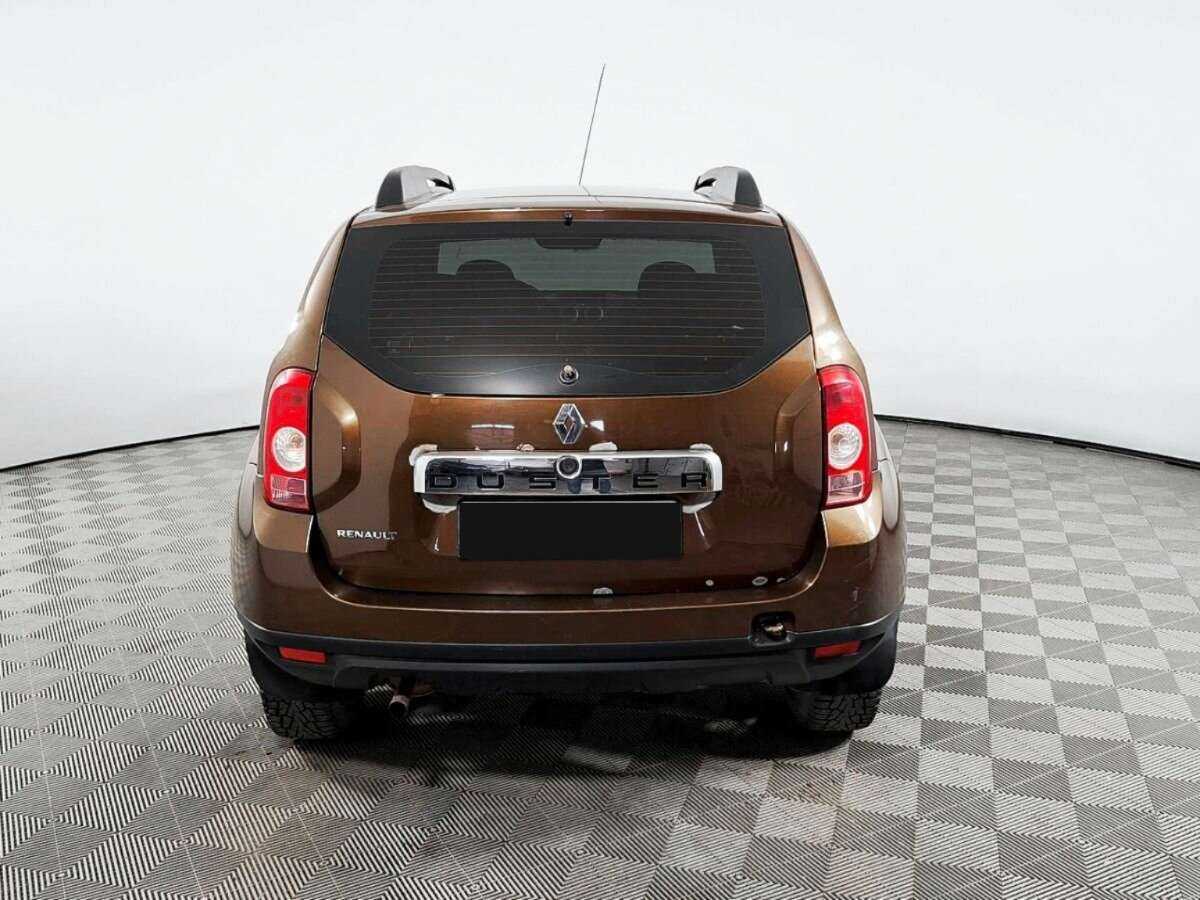 Renault Duster с пробегом — 2012 год. Фото: #5