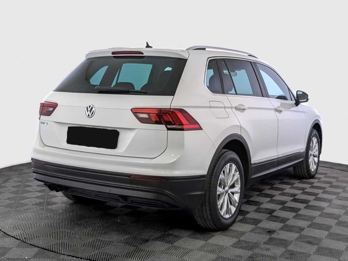 Volkswagen Tiguan с пробегом — 2018 год. Фото: #4