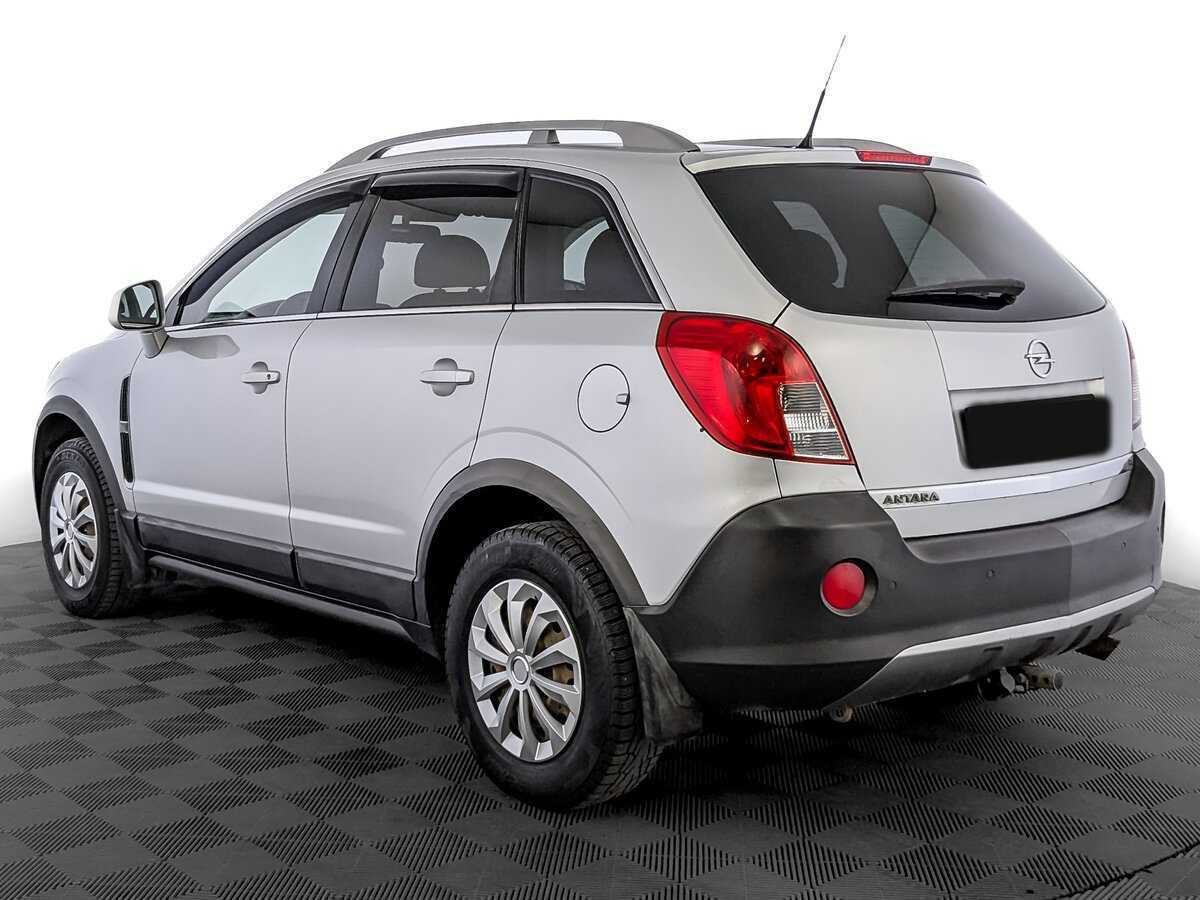 Opel Antara с пробегом — 2012 год. Фото: #6