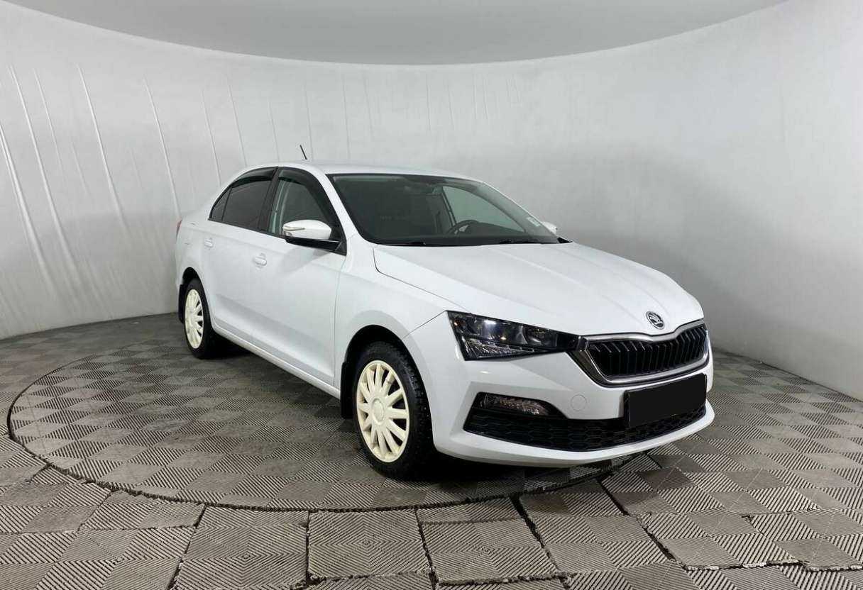 Skoda Rapid с пробегом — 2020 год. Фото: #2
