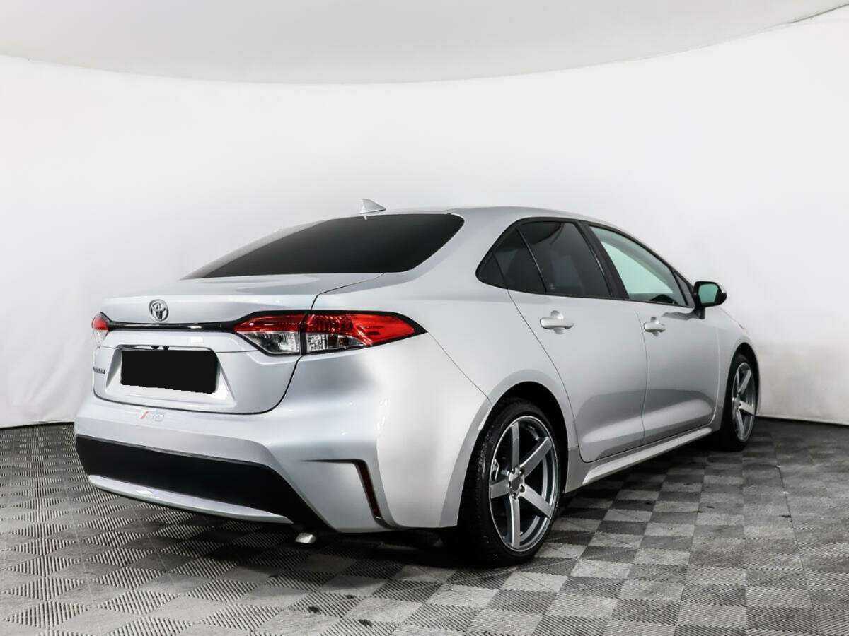 Toyota Corolla с пробегом — 2021 год. Фото: #4