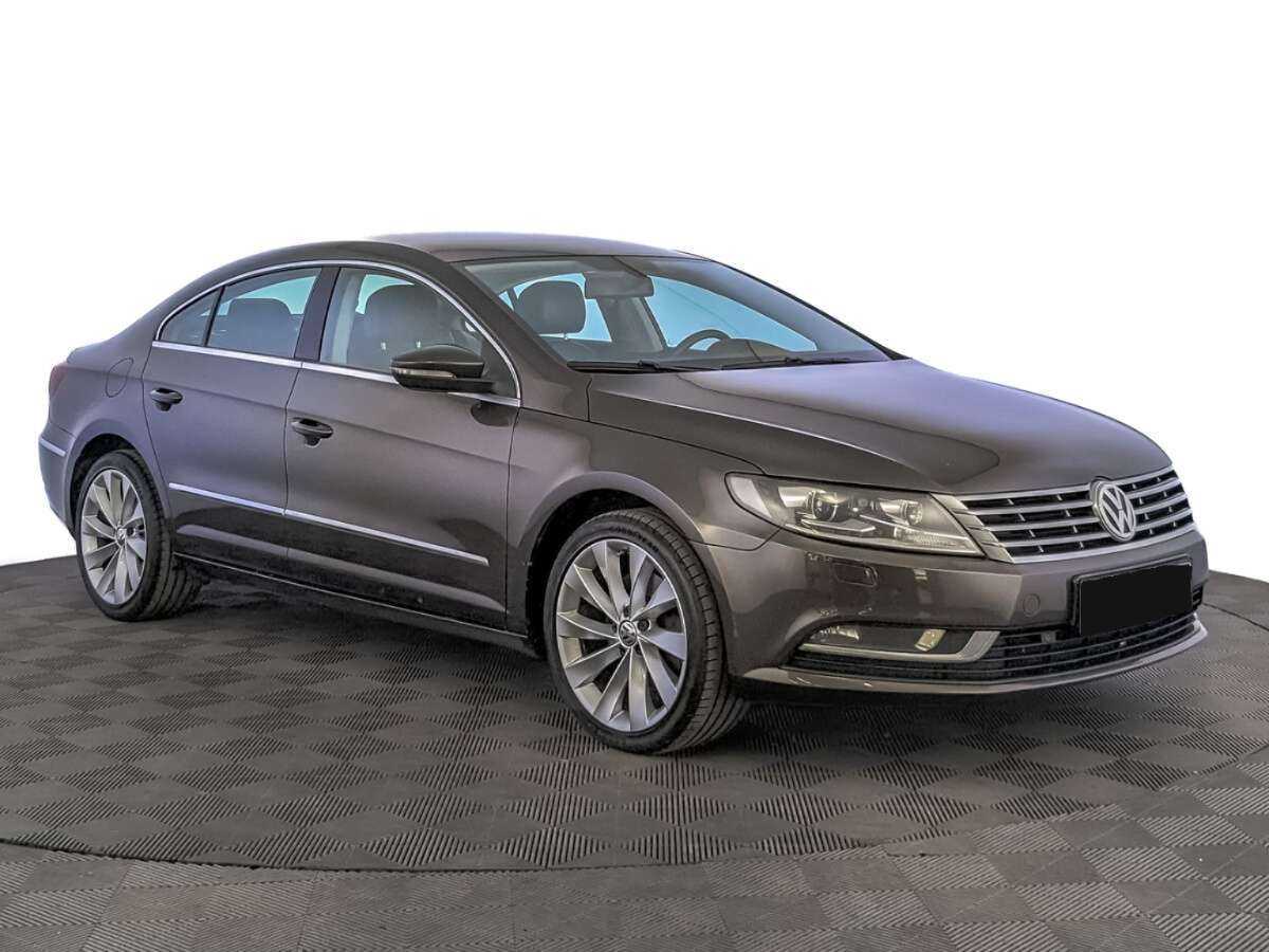 Volkswagen Passat CC с пробегом — 2013 год. Фото: #2