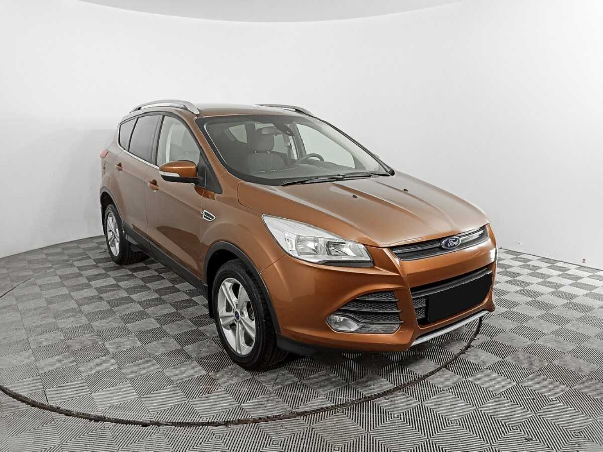 Ford Kuga с пробегом — 2013 год. Фото: #2