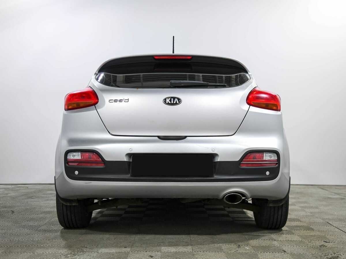 Kia Ceed с пробегом — 2013 год. Фото: #4