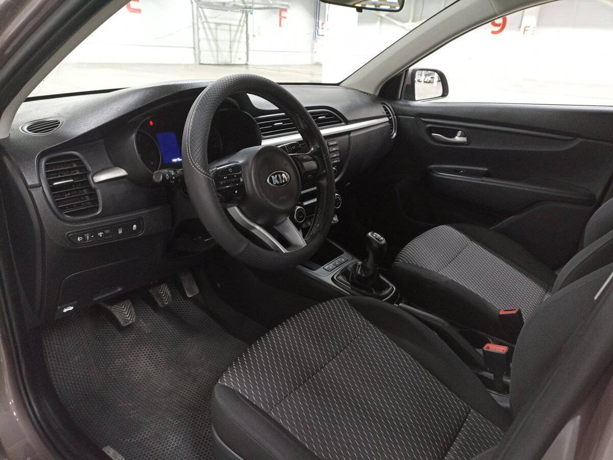 Kia Rio с пробегом — 2018 год. Фото: #15