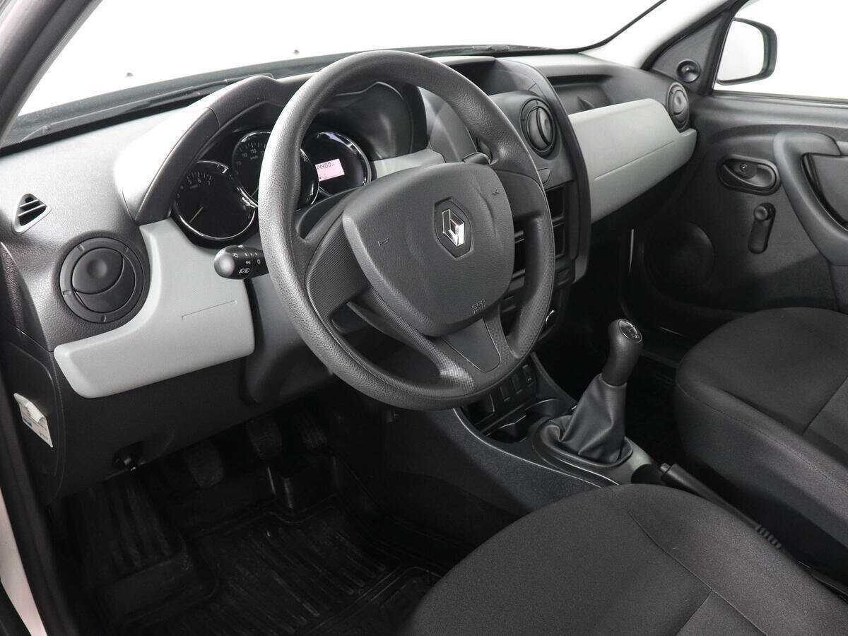 Renault Duster с пробегом — 2017 год. Фото: #8