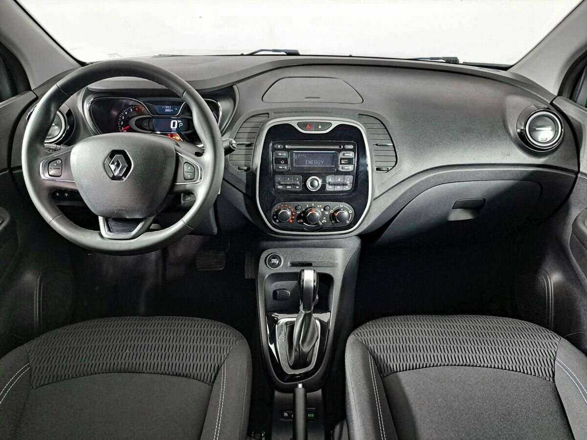 Renault Kaptur с пробегом — 2017 год. Фото: #11