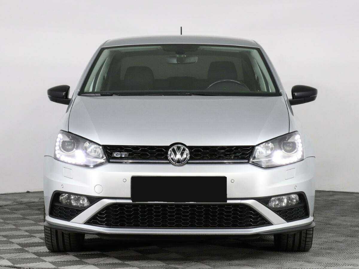 Volkswagen Polo с пробегом — 2017 год. Фото: #1