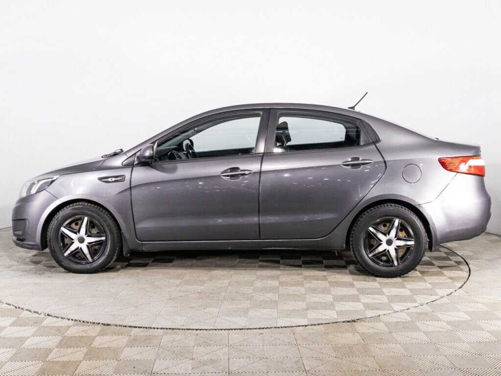 Kia Rio с пробегом — 2013 год. Фото: #7