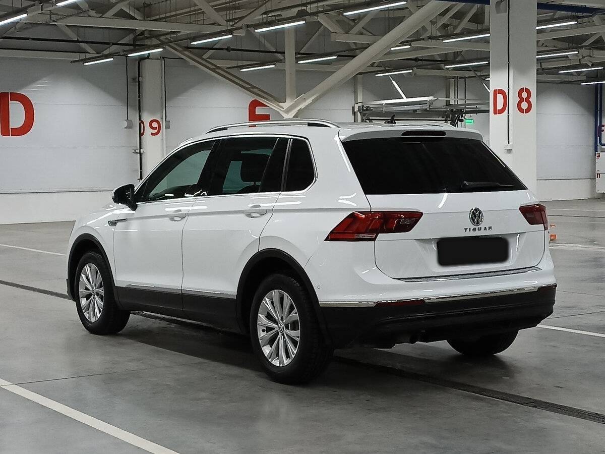 Volkswagen Tiguan с пробегом — 2017 год. Фото: #6