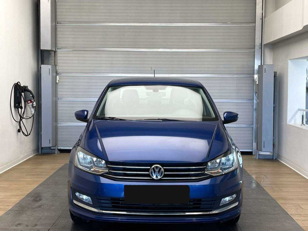 Volkswagen Polo с пробегом — 2018 год. Фото: #1