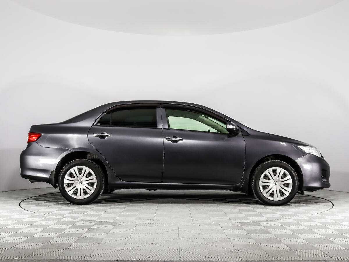 Toyota Corolla с пробегом — 2012 год. Фото: #3