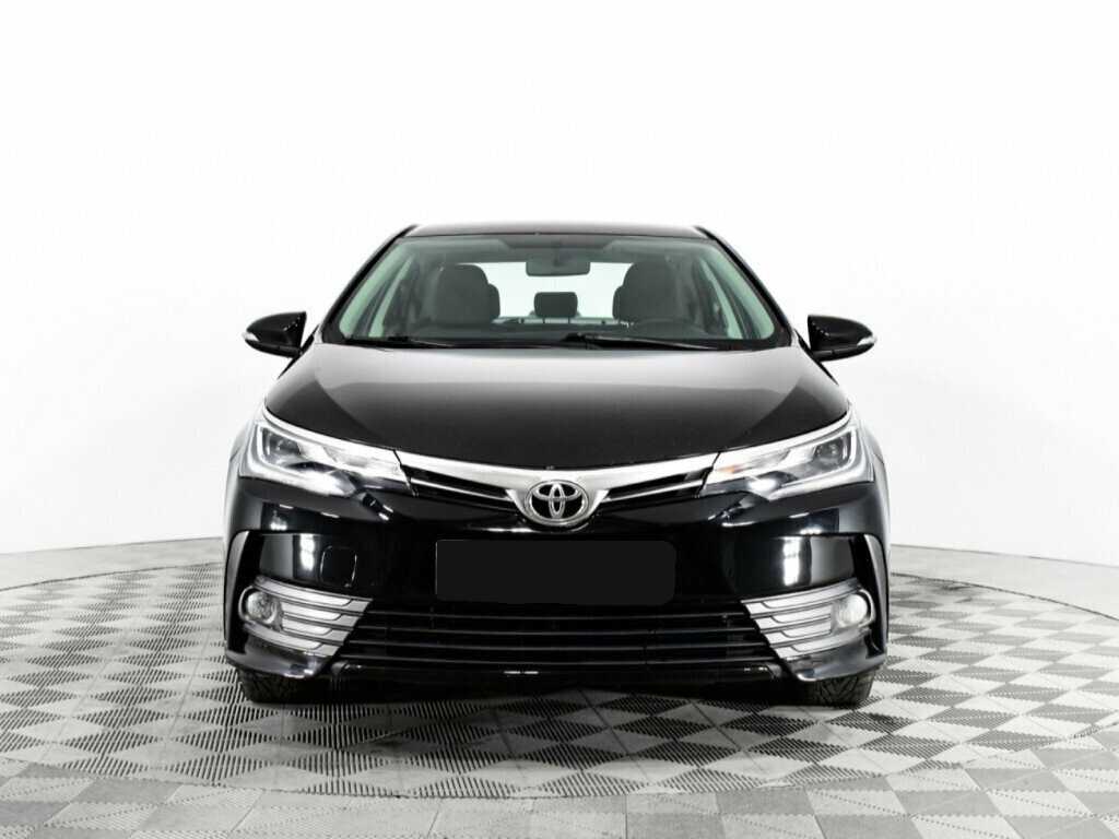 Toyota Corolla с пробегом — 2018 год. Фото: #1