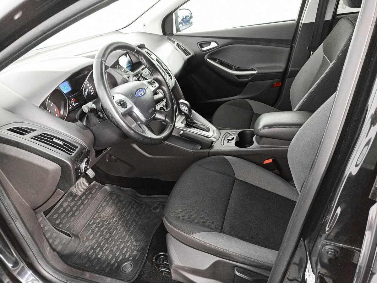 Ford Focus с пробегом — 2014 год. Фото: #13