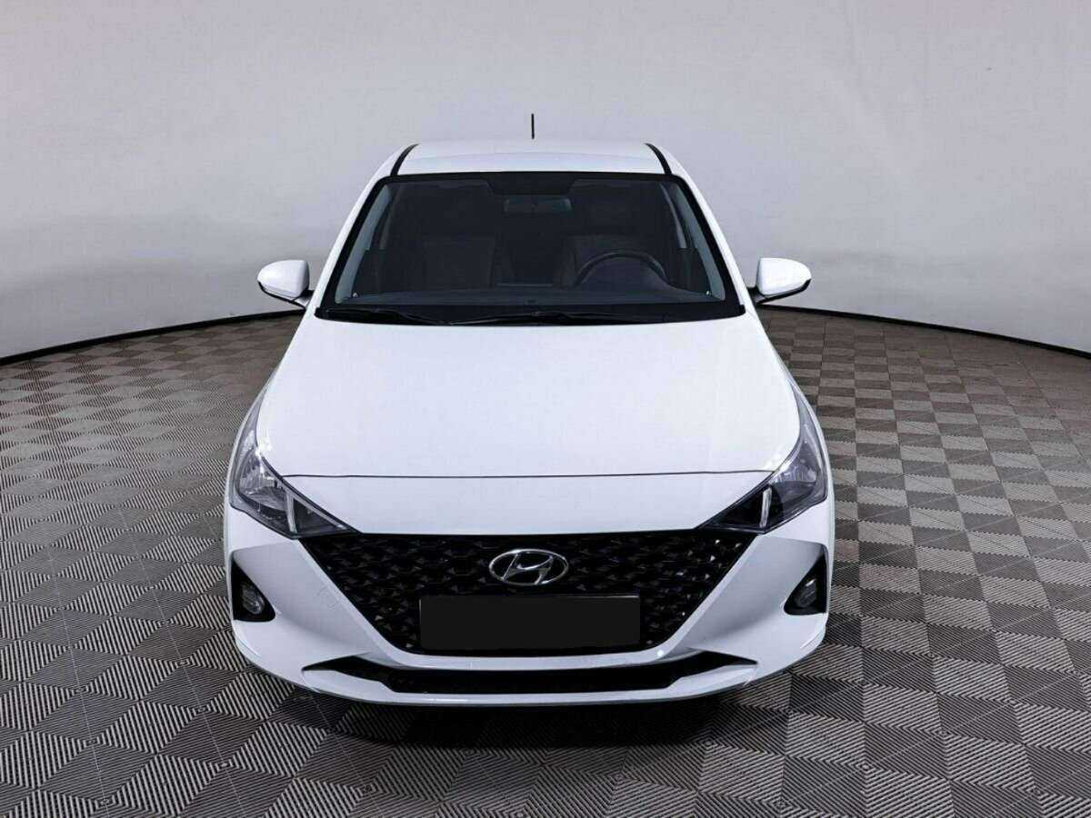 Hyundai Solaris с пробегом — 2021 год. Посмотреть фото